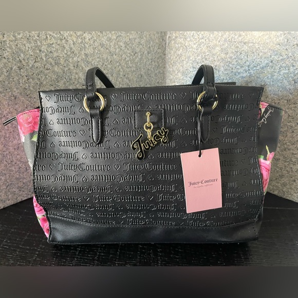 Juicy Couture Handbags - NWT Juicy Couture  black Romantic Rose love lock purse